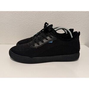 Kizik Weekend Casual Shoe Hands-Free Sneaker Black Mens 10 Womens 11 Waterproof